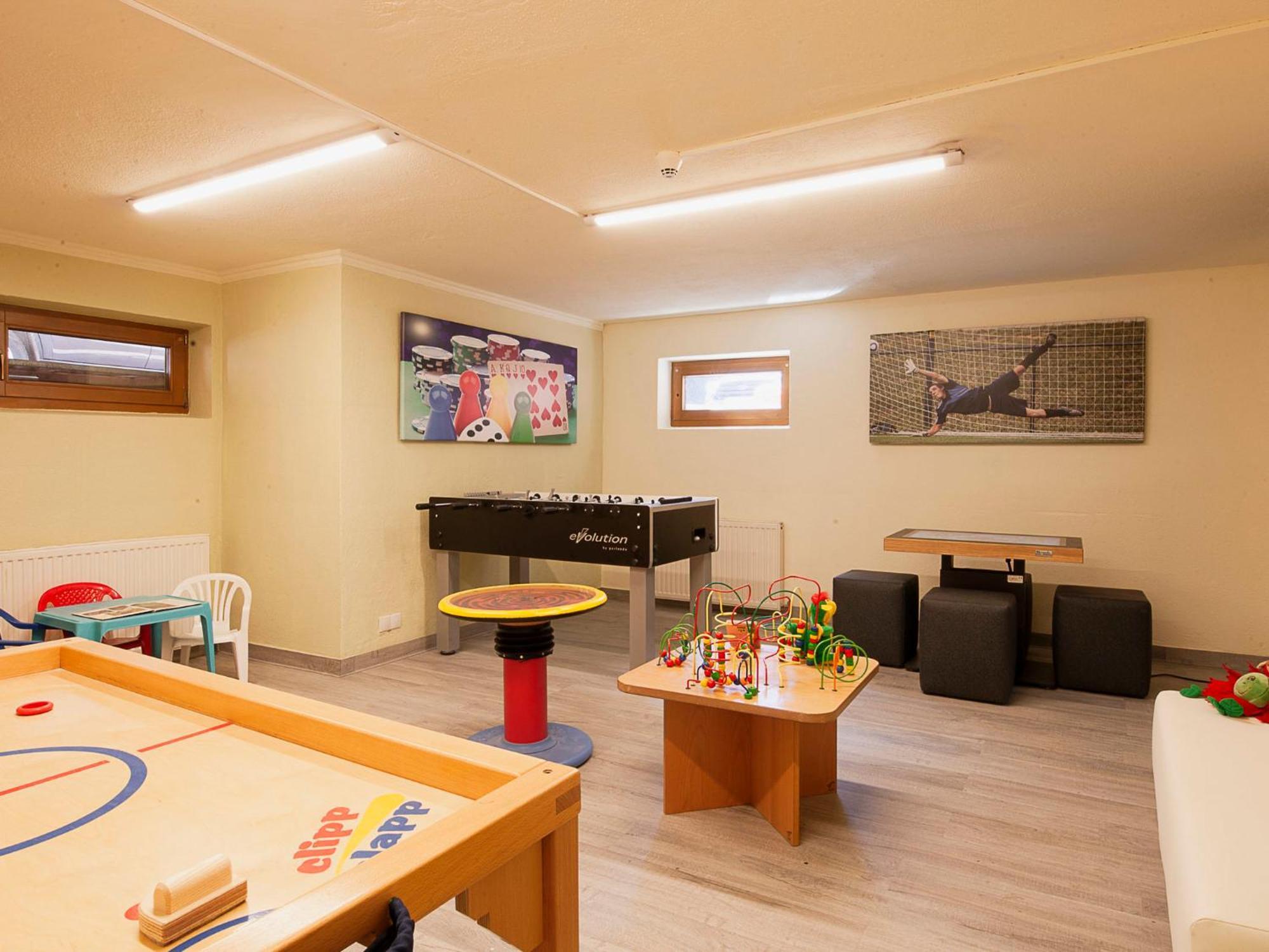 Apartment Falkner-1 By Interhome Oberlängenfeld エクステリア 写真